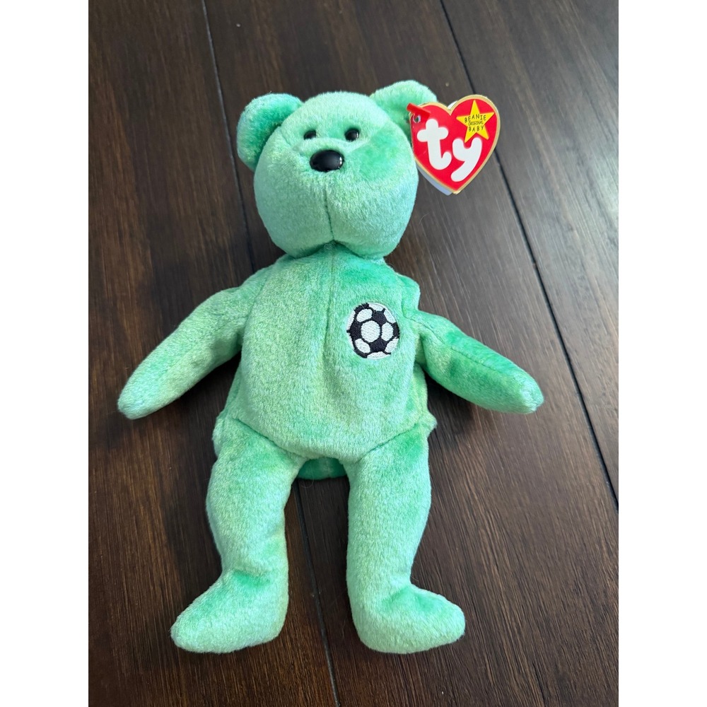 Ty Beanie Baby Kicks the Bear Green Soccer Ball Plush 1998 Vintage Collectible